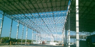 Construcción de edificio de maquina papelera, naves para conversión y almacen de producción (10)