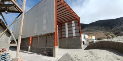 Construcción de nave de almacenaje de combustible (5)