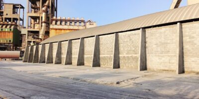Reforzamiento de Muro de almacén de materias primas (7)